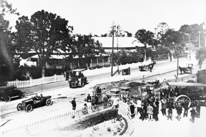 Mephisto at the gates of the Exhibition Building Queensland Museum at Bowen Hills, Brisbane, 1919